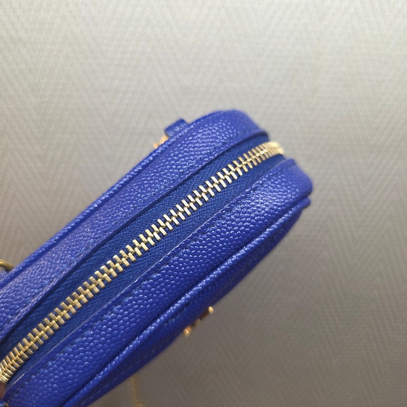 [ 過新年甜價出😍] YSL電光藍荔枝牛皮霧金釦Mini流蘇斜背包-6