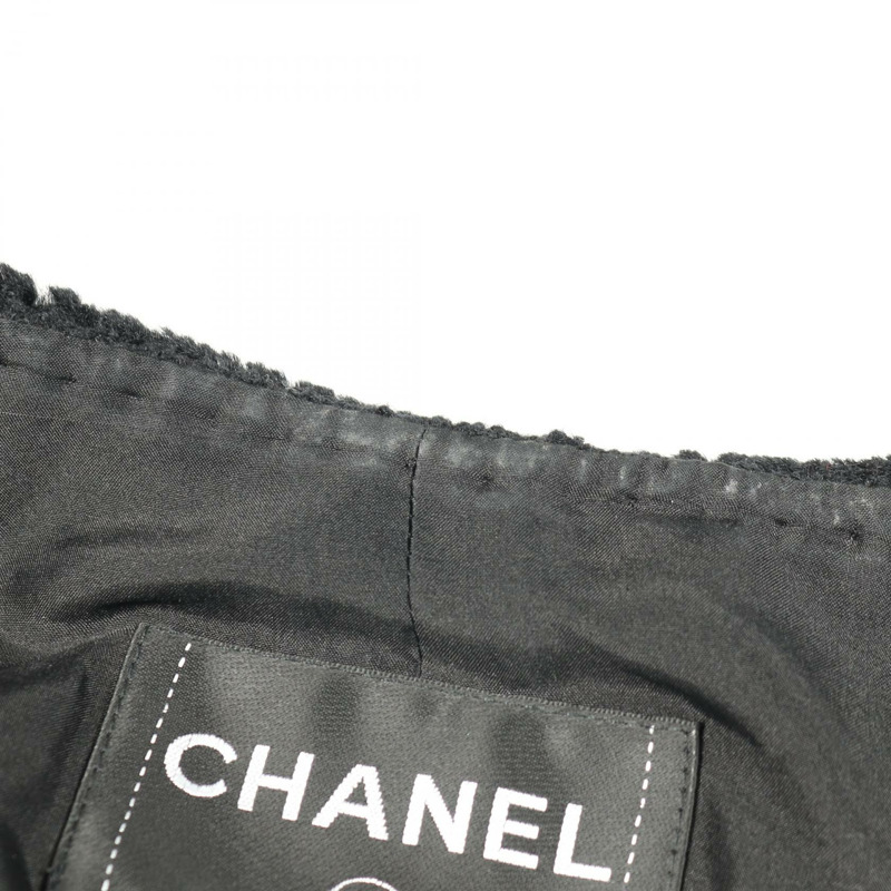 香奈兒 COCO 標誌鷹形紐扣無色外套 P36021V24261 羊毛黑紅色二手女裝-6