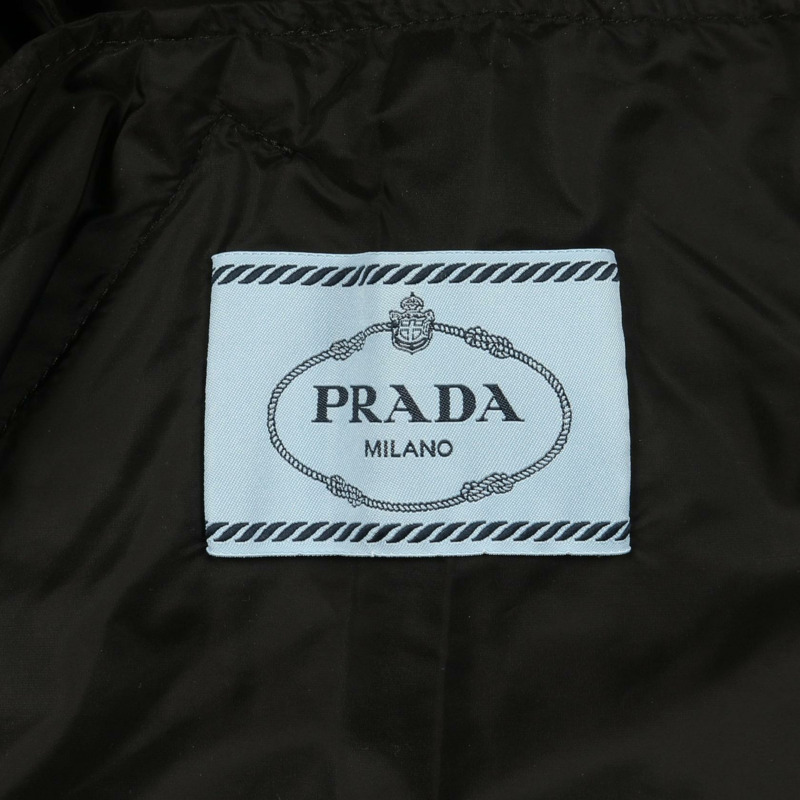 PRADA Re-Nylon 尼龍連帽雨衣 其他外套 尼龍 黑色 二手 女款-2