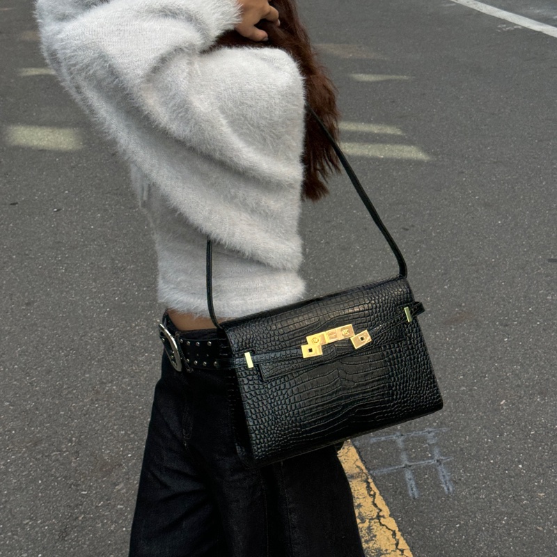 【全新品🎁】 YSL 聖羅蘭 黑金鱷魚紋 Kelly凱莉包(專櫃13.3萬)-2