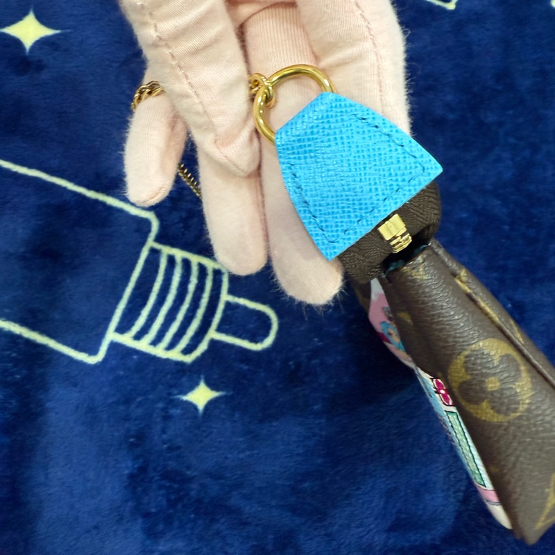 LV限量 Vivienne Mini Pochette配件包-2