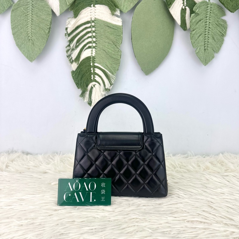 CHANEL CC Mini Kelly 黑金鏈條包 晶片款-4