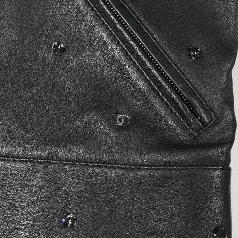 香奈兒 (CHANEL) COCO 標誌刺繡皮革牛仔褲 P55955C00294 羊皮 黑色 二手 女士-6