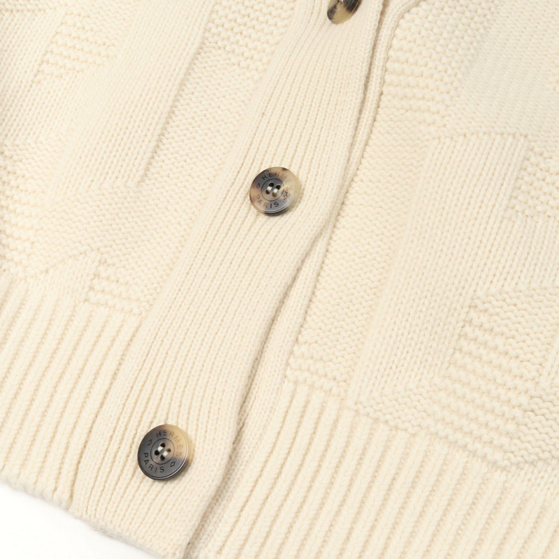 愛馬仕 (HERMES) 白色羊毛開襟衫，二手女款，貨號 34 3H2701D4-5