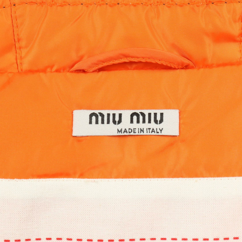 Miu Miu 卡其色尼龍羽絨服，二手女款-2