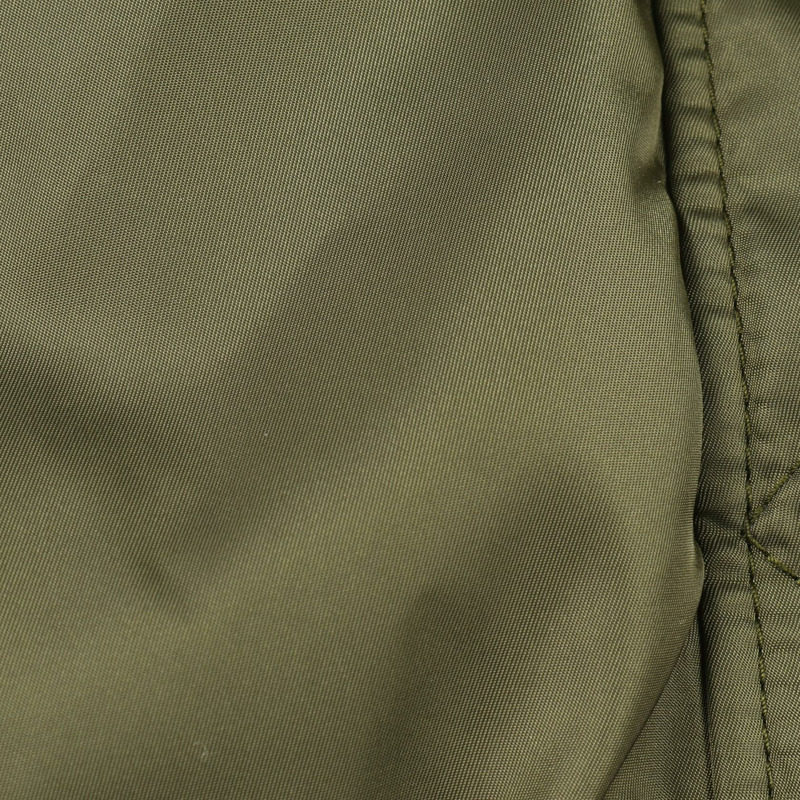 Miu Miu 卡其色尼龍羽絨服，二手女款-6