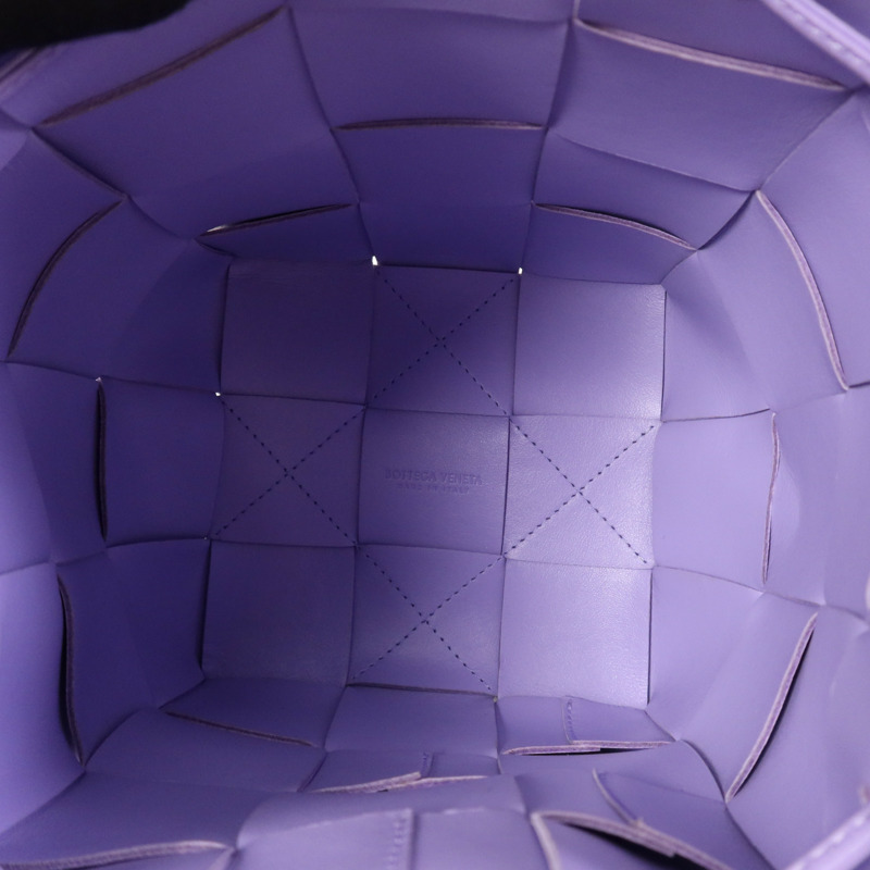 BOTTEGA VENETA 牛皮皮革Mini Cassette Bucket肩背袋-9