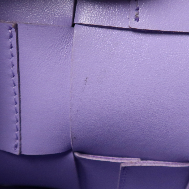 BOTTEGA VENETA 牛皮皮革Mini Cassette Bucket肩背袋-11