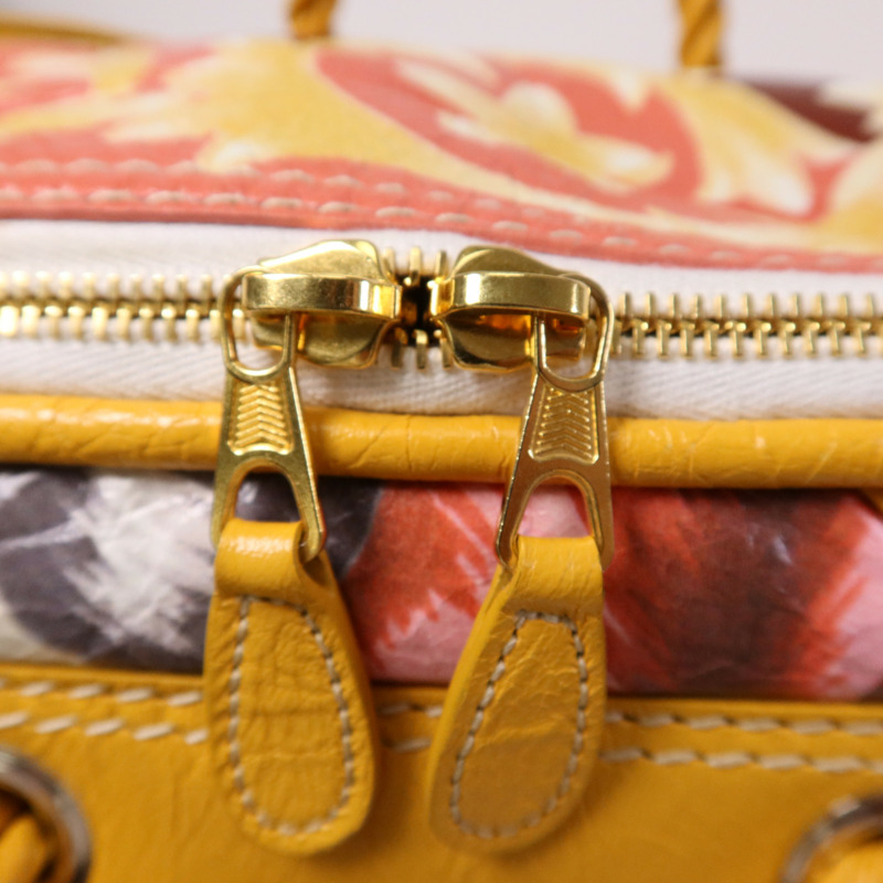 BALENCIAGA 塗層帆布Floral Blanket Square Messenger銀扣手挽肩背兩用袋-8