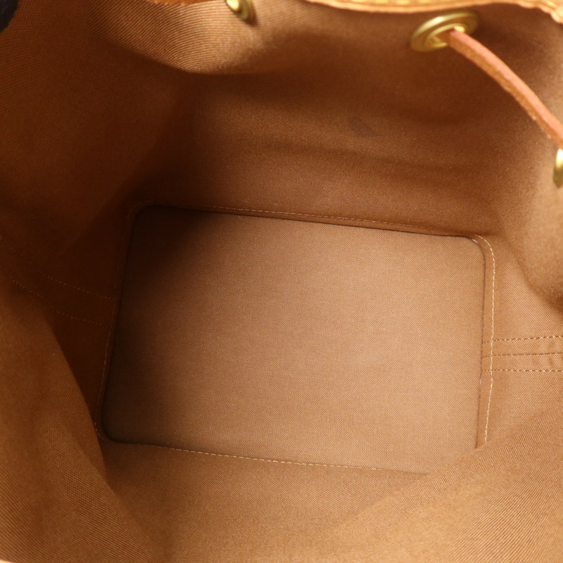 LOUIS VUITTON Monogram Noe BB金扣肩背袋-10