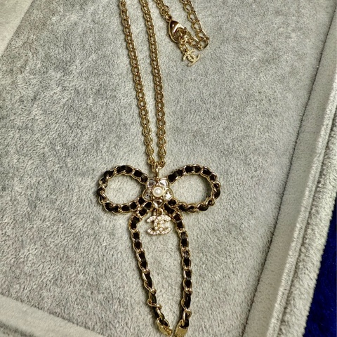 香奈兒 蝴蝶結皮穿項鍊 Chanel蝴蝶結項鍊