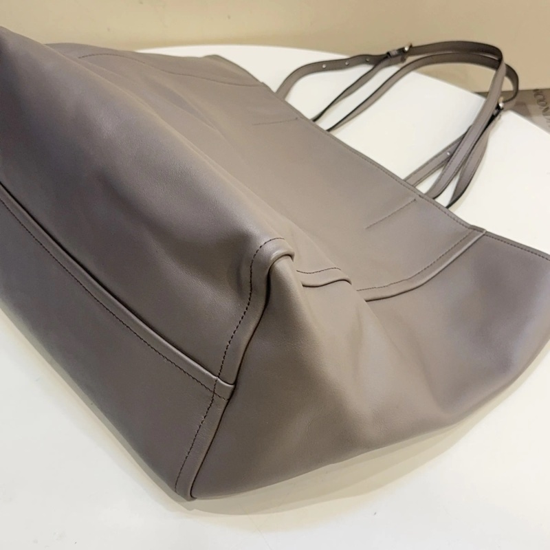 Prada 大號 灰色 牛皮 托特包 尺寸約46*33-7