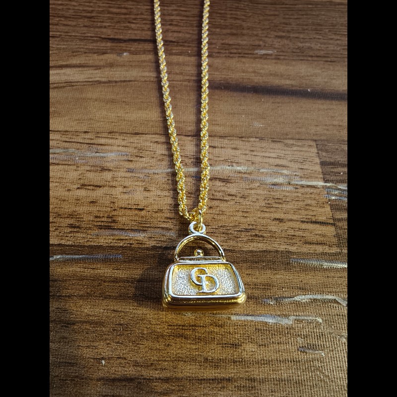 日本帶回Christian Dior 包包圖案項鍊搭配盒子,絕版品-2