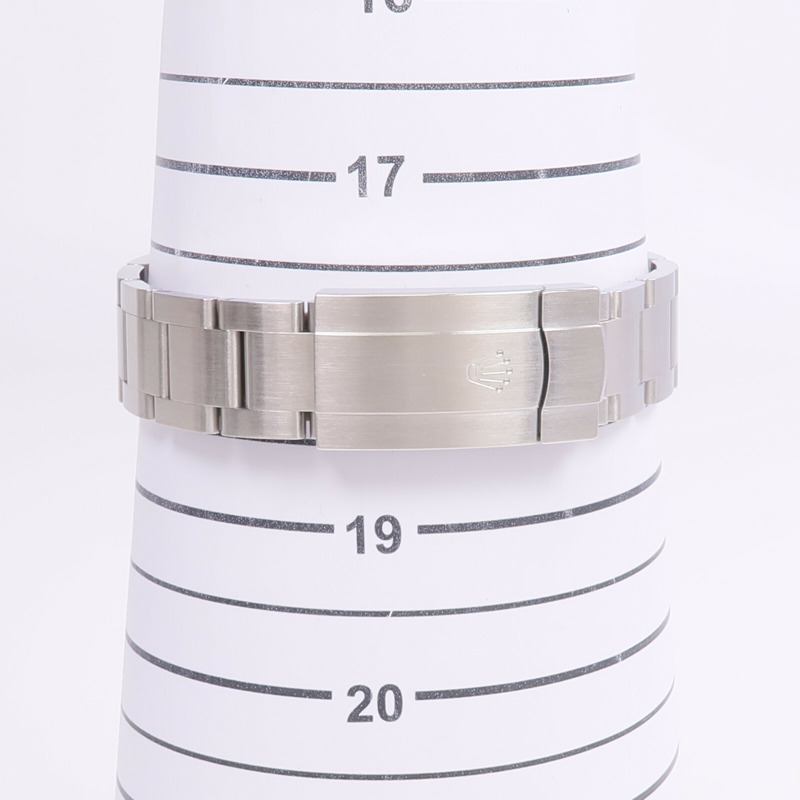 ROLEX Oyster Perpetual 114200-12