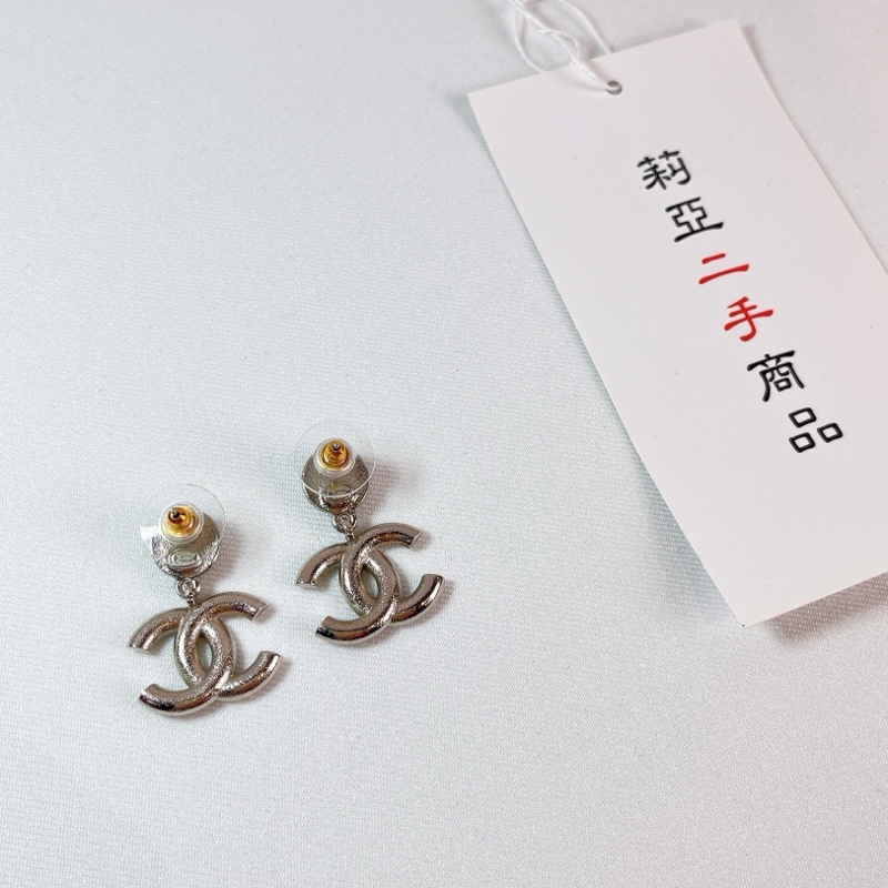 莉亞精品♡Chanel 星星雙C雙色耳針 二手-4