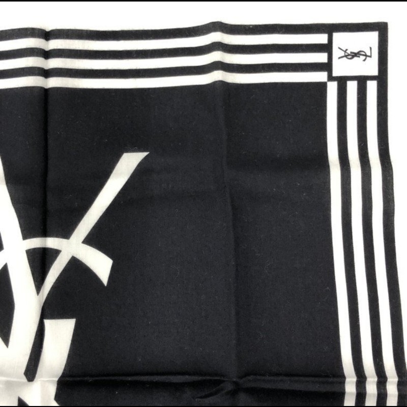 日本帶回YSL狀況良好中古絕版絲巾-2