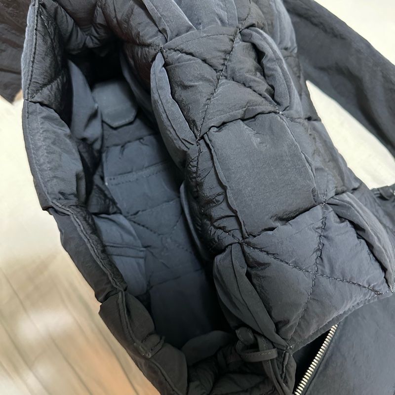 BV 8格尼龍黑色Cassette-4