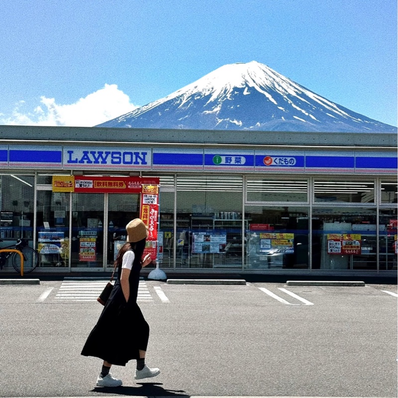 【95新 ✨ 全網最低價!】Celine老花水桶包 小號 一年四季都可背-2