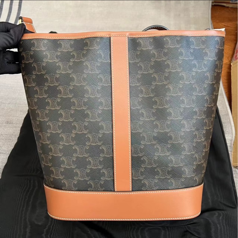 【95新 ✨ 全網最低價!】Celine老花水桶包 中號 男生女生可背-2