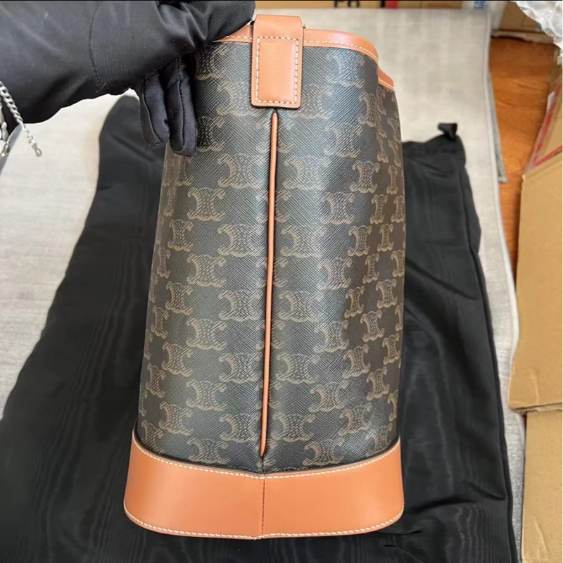 【95新 ✨ 全網最低價!】Celine老花水桶包 中號 男生女生可背-3