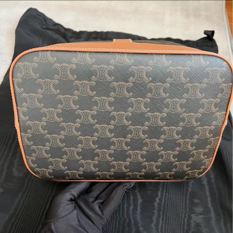 【95新 ✨ 全網最低價!】Celine老花水桶包 中號 男生女生可背-5