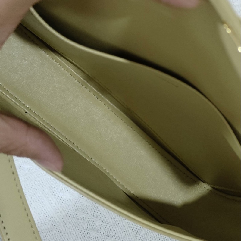 【95新 ✨ 全網最低價!】Celine 凱旋門 腋下包Teen 小雞黃-8