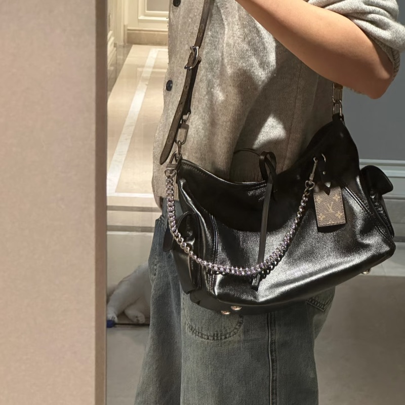 LV Louis Vuitton M24861 Carryall pm黑武士-50