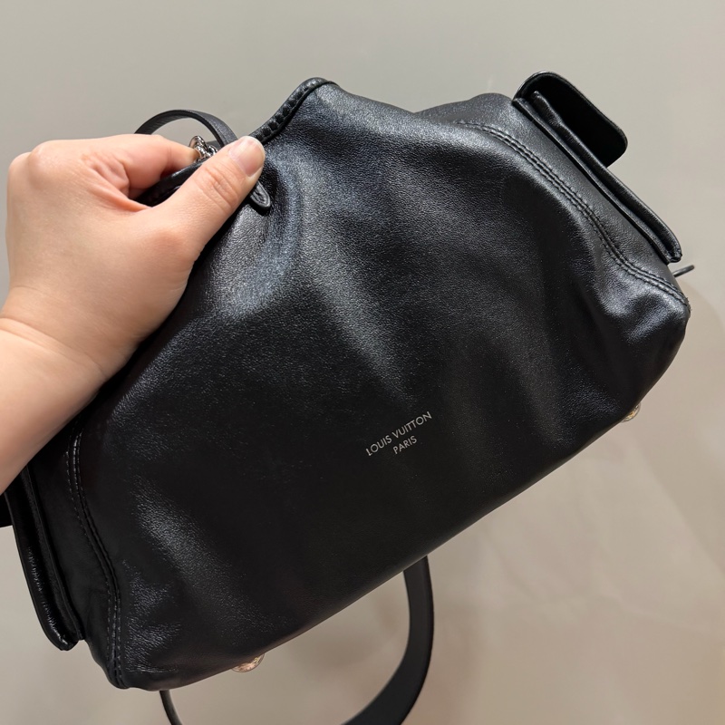 LV Louis Vuitton M24861 Carryall pm黑武士-50