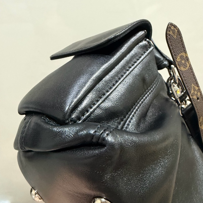 LV Louis Vuitton M24861 Carryall pm黑武士-51