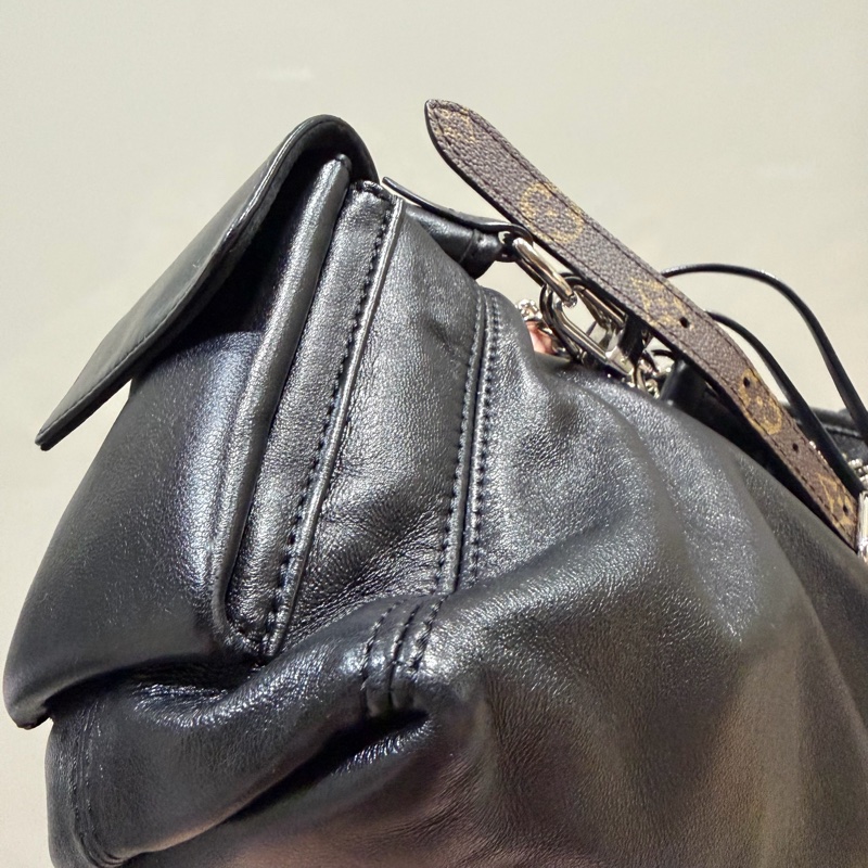 LV Louis Vuitton M24861 Carryall pm黑武士-57