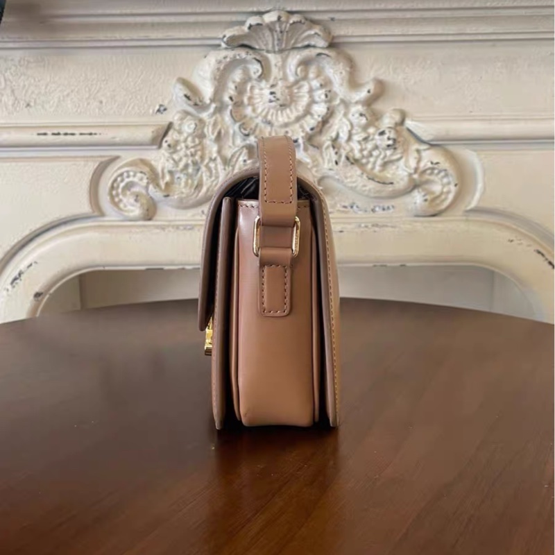 【95新 ✨ 全網最低價！】Celine 凱旋門Teen 豆腐包焦糖色 經典保值款-6