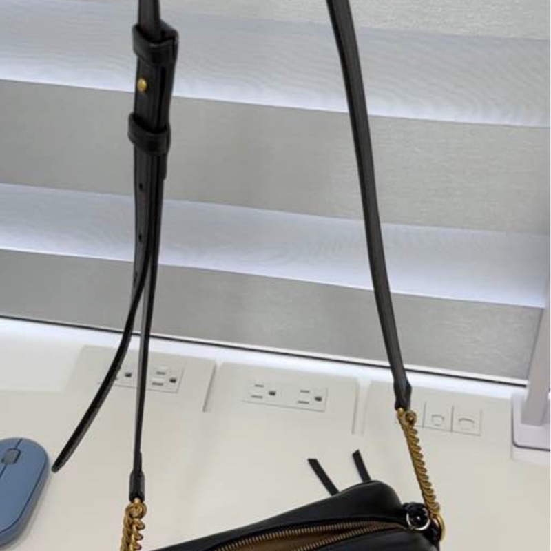 GUCCI Marmont相機包 - 斜背包/經典黑-17