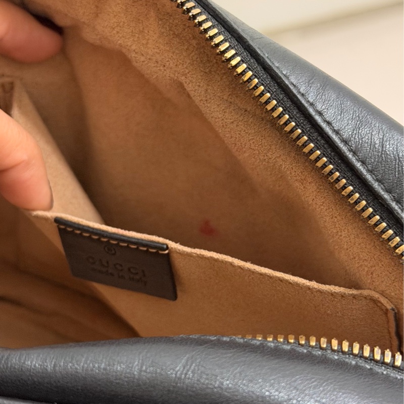 GUCCI Marmont相機包 - 斜背包/經典黑-21