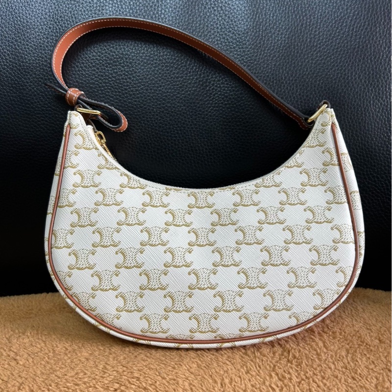 【95新 ✨ 全網最低價！】Celine 老花 AVA 腋下包經典保值款-3