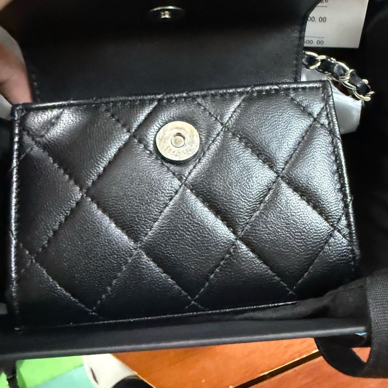 CHANEL 黑色小羊皮 MINI FLAG COCO-5