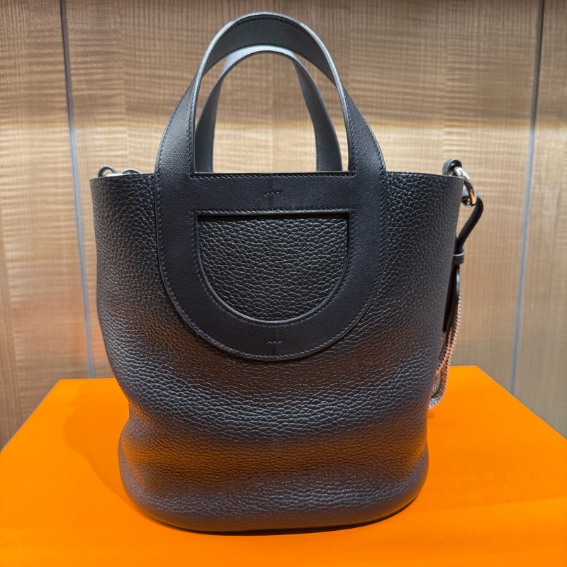 Hermes 閒置98新 （2023年12月購入 B刻）IN THE LOOP23 黑色豬鼻銀扣菜籃子-7