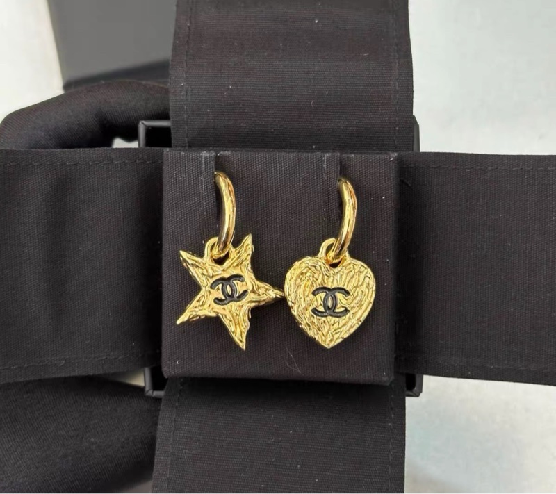 【98新 ✨ 全網最低價！】Chanel香奈兒 24p 金色 熔岩質感 耳環 ab款 帶盒（下單前先詢問庫存❗️）-2