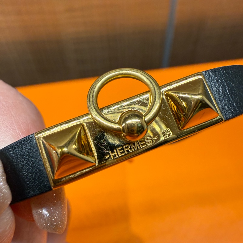 Hermes 98新 閒置 RIVALE MINI手環/金色-10