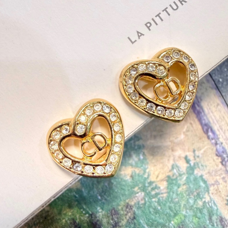 【97新 ✨ 全網最低價！】中古德產Dior 愛心耳夾 金色CD標誌 （下單前先詢問庫存❗️）-0