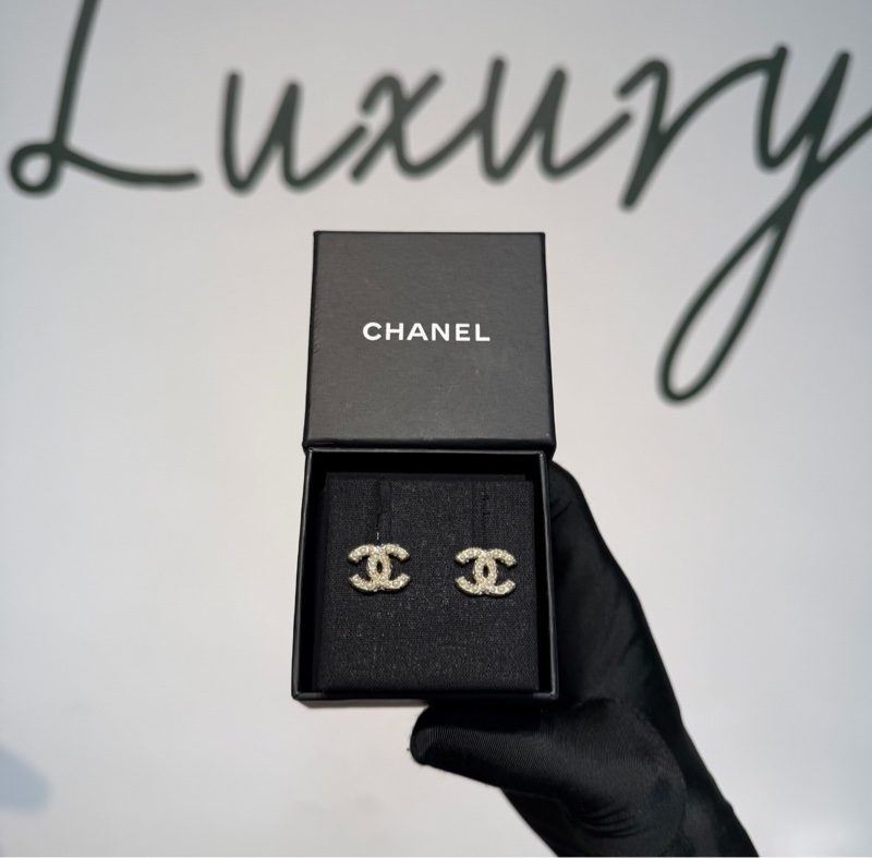 【大全套有購證✨經典保值❗️全網最低價】Chanel珍珠水鑽雙C耳釘/耳環 淡金色-1