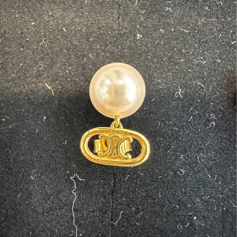 【性價比超高😍97新有盒✨送禮自用佳品】Celine 凱旋門珍珠造型耳釘-5