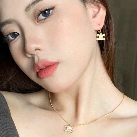 【平替小香風🥰性價比高✨全網最低價】Celine凱旋門滿鑽項鍊 金色 鏈長40cm