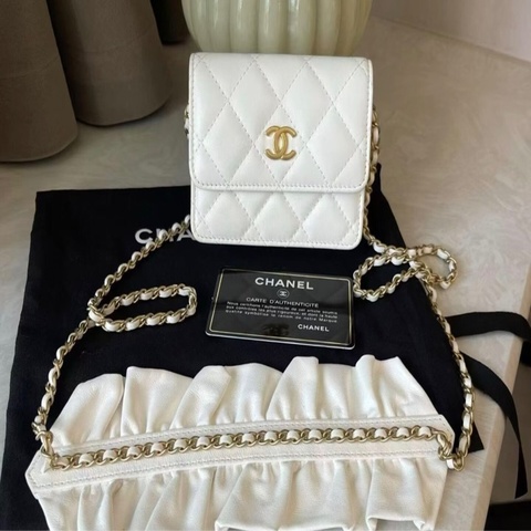 【99新 ✨ 全網最低價！】chanel 香奈兒荷葉邊mini woc鏈條包 30開 有塵袋 保卡(下單前先詢問庫存❗️）