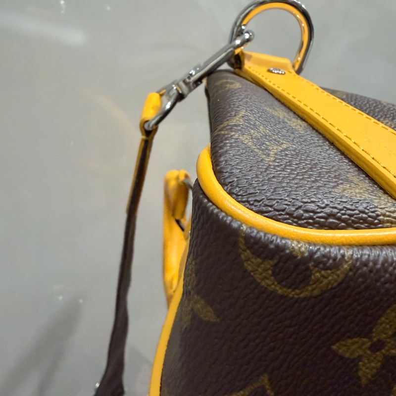 LV Louis Vuitton M12733 老花 Keepall 25 斜背包 發財黃-11