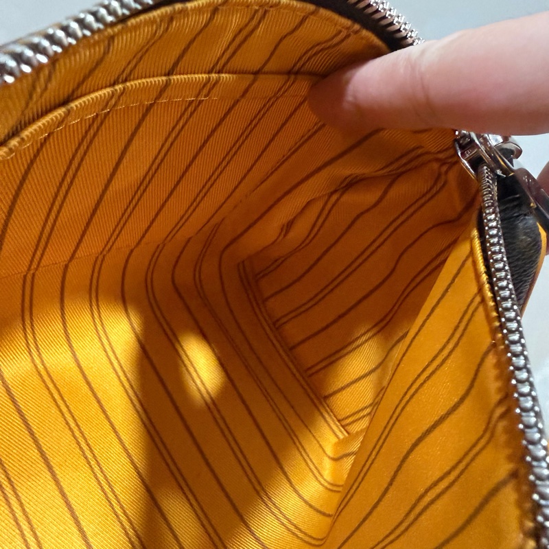 LV Louis Vuitton M12733 老花 Keepall 25 斜背包 發財黃-24