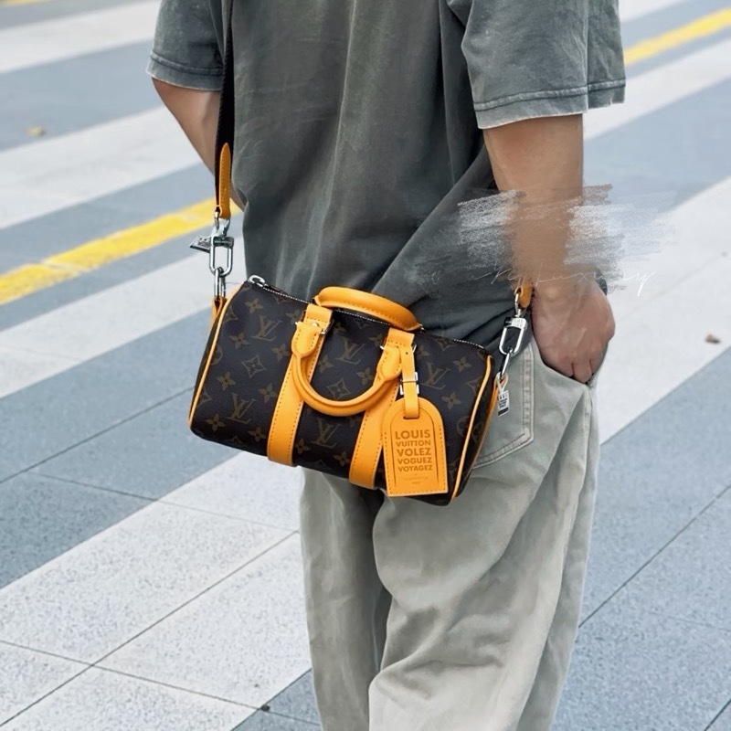 LV Louis Vuitton M12733 老花 Keepall 25 斜背包 發財黃-38