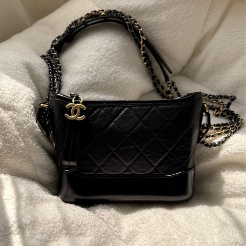 （保留中）全新Chanel 黑色小號流浪包 ✨最新晶片款