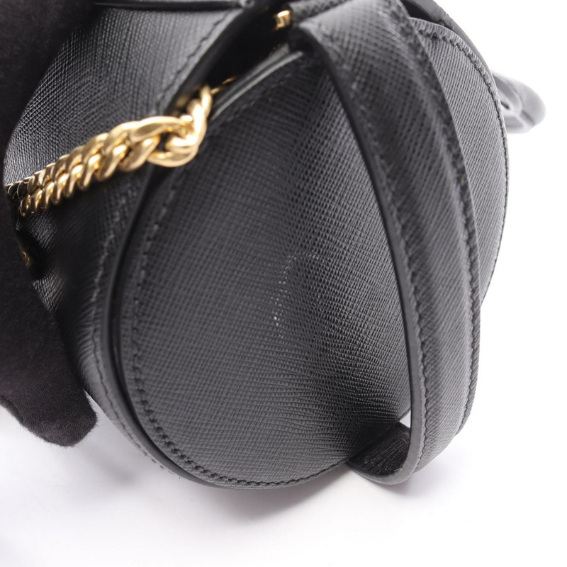 PRADA 圓筒形單肩斜背包，黑色 Saffiano 皮革，二手女款-4