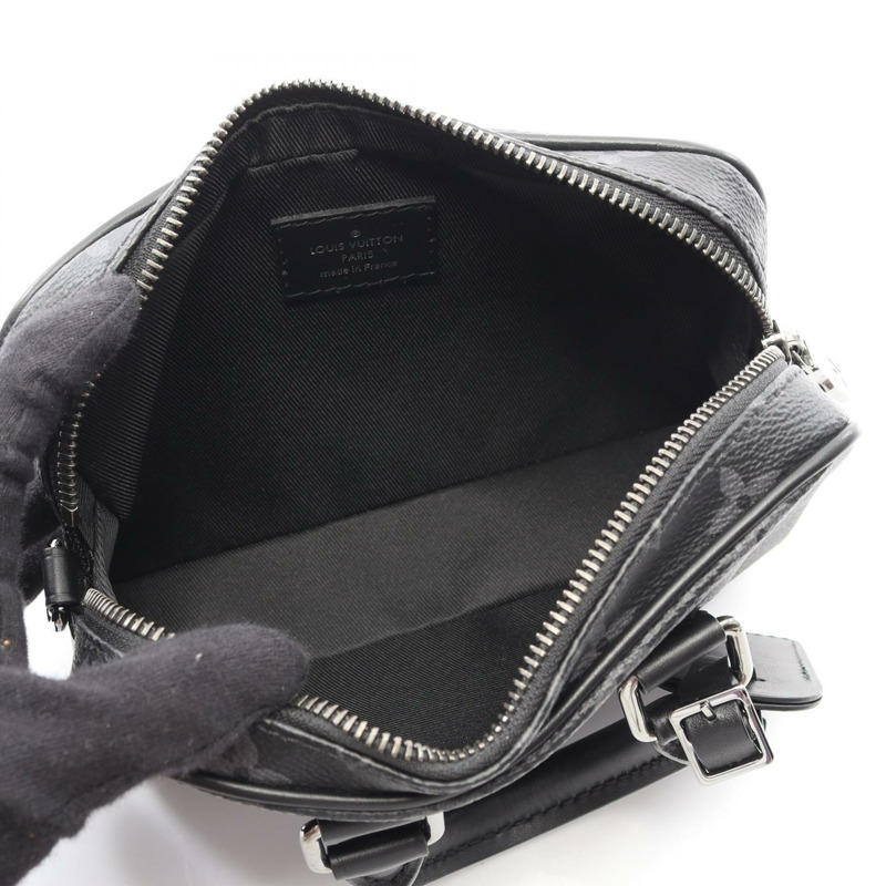 路易威登 Nano PDV 斜背包 M82770 Monogram Eclipse 皮革 黑色-2