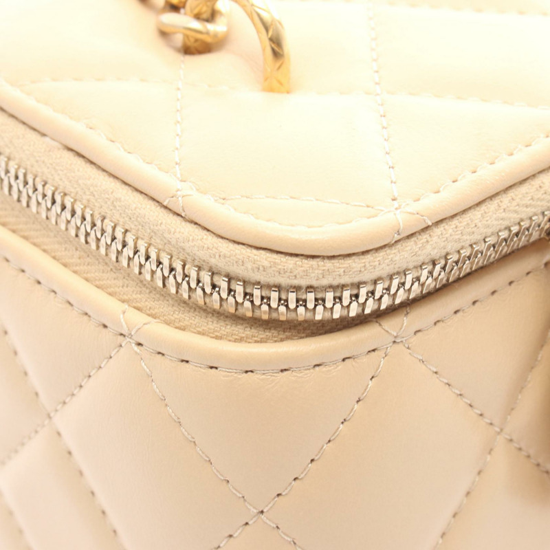 香奈兒 (CHANEL) 絎縫 Vanity Chain 單肩斜背包 AP3044 皮革 米色 GHW CC-5